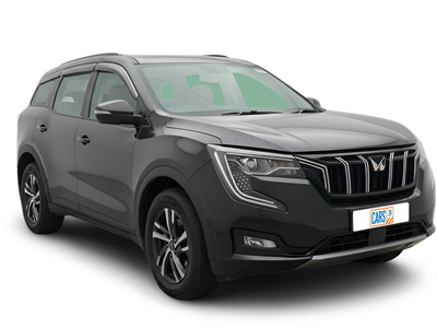 Mahindra XUV700-img